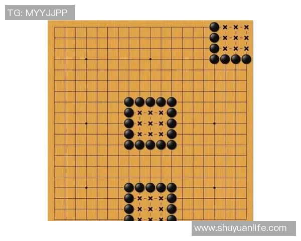 围棋对弈中的智慧与策略探讨从金角银边草肚皮看棋局之美