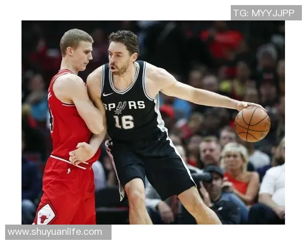 体育IP的无形财富:冠军球衣拍卖背后的惊人价值揭秘 体育IP的无形财富:冠军球衣拍卖背后的惊人价值揭秘